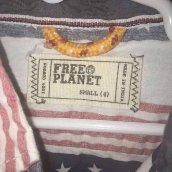 Kid's Free Planet Red White & Blue Short Sleeve Button Down Shirt - Picture 4 of 6